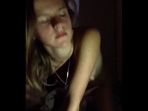 ❤️ In famke masturbeart en komt ️ Porno fb by wy
